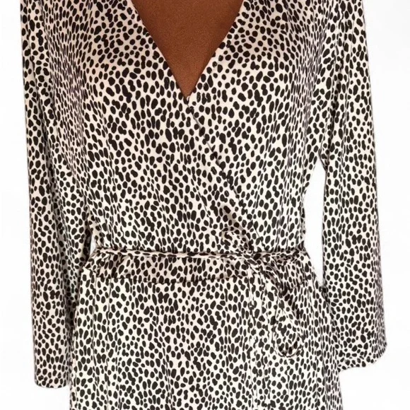 Banana Republic Black and White Animal Print Dress - Picture 2 of 10